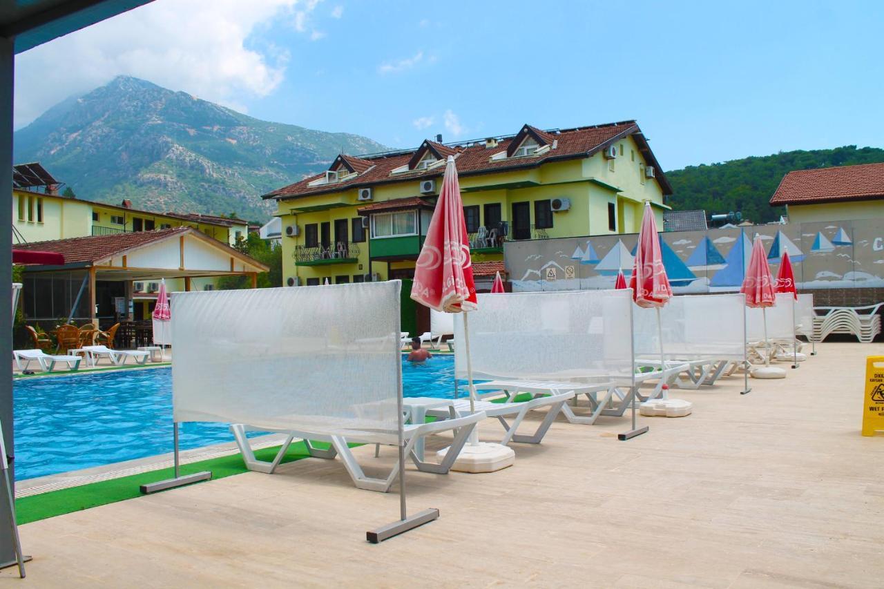 Carmina Hotel Ovacık Eksteriør bilde