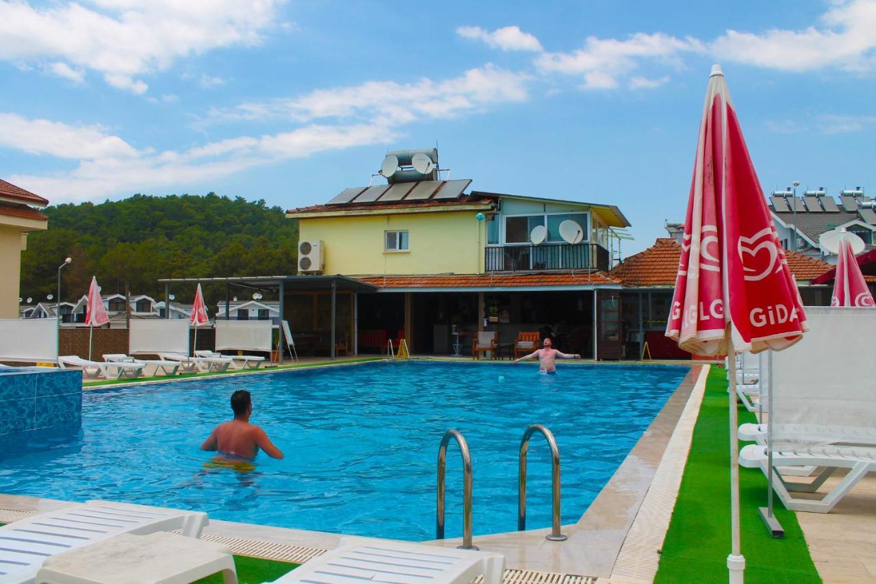 Carmina Hotel Ovacık Eksteriør bilde