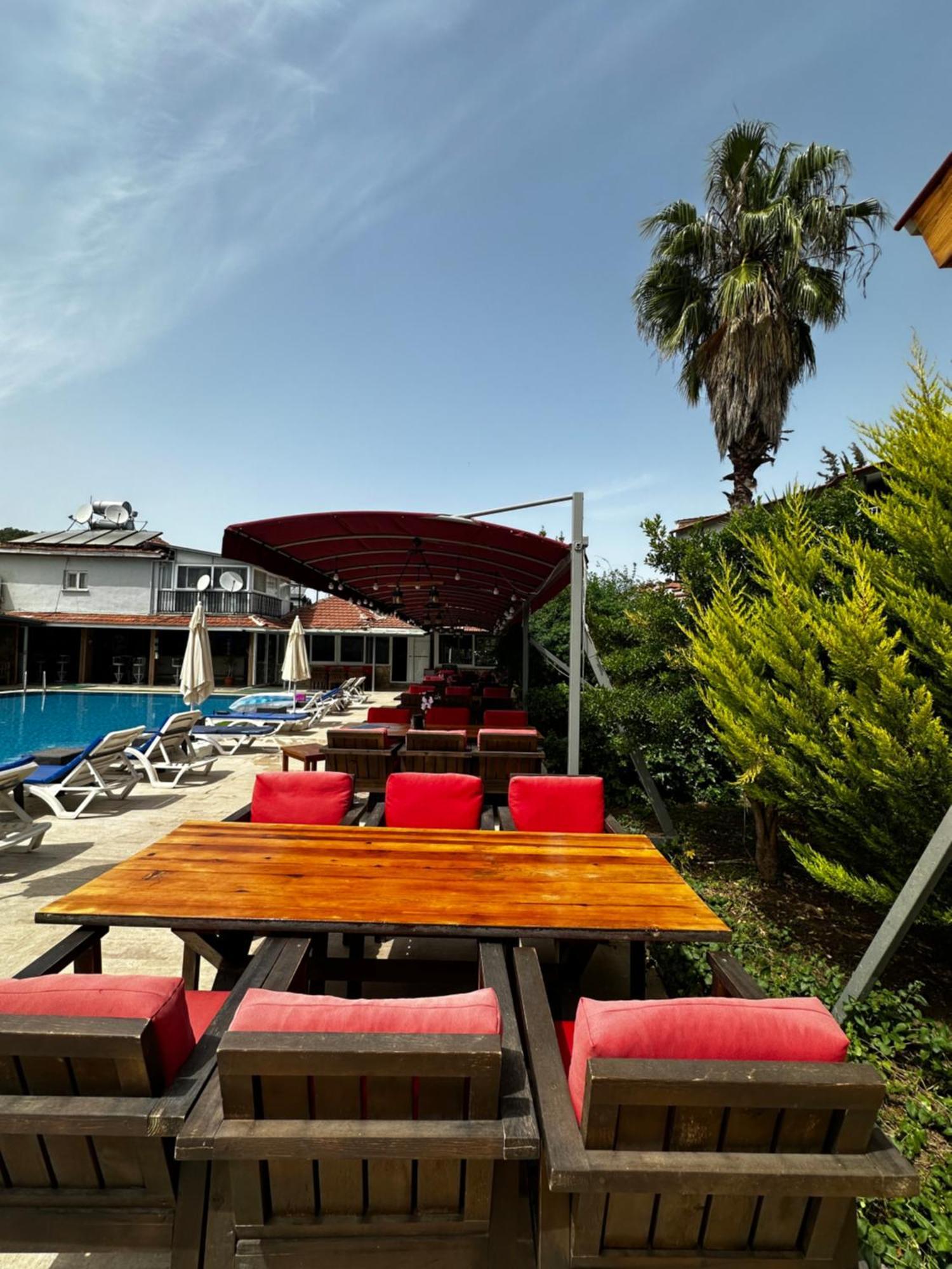 Carmina Hotel Ovacık Eksteriør bilde